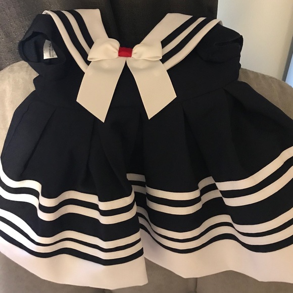 **NOT AVAILABLE**LOT OF BABYCLOTHES (3Mo.& 3-6Mo.) Matching Sets